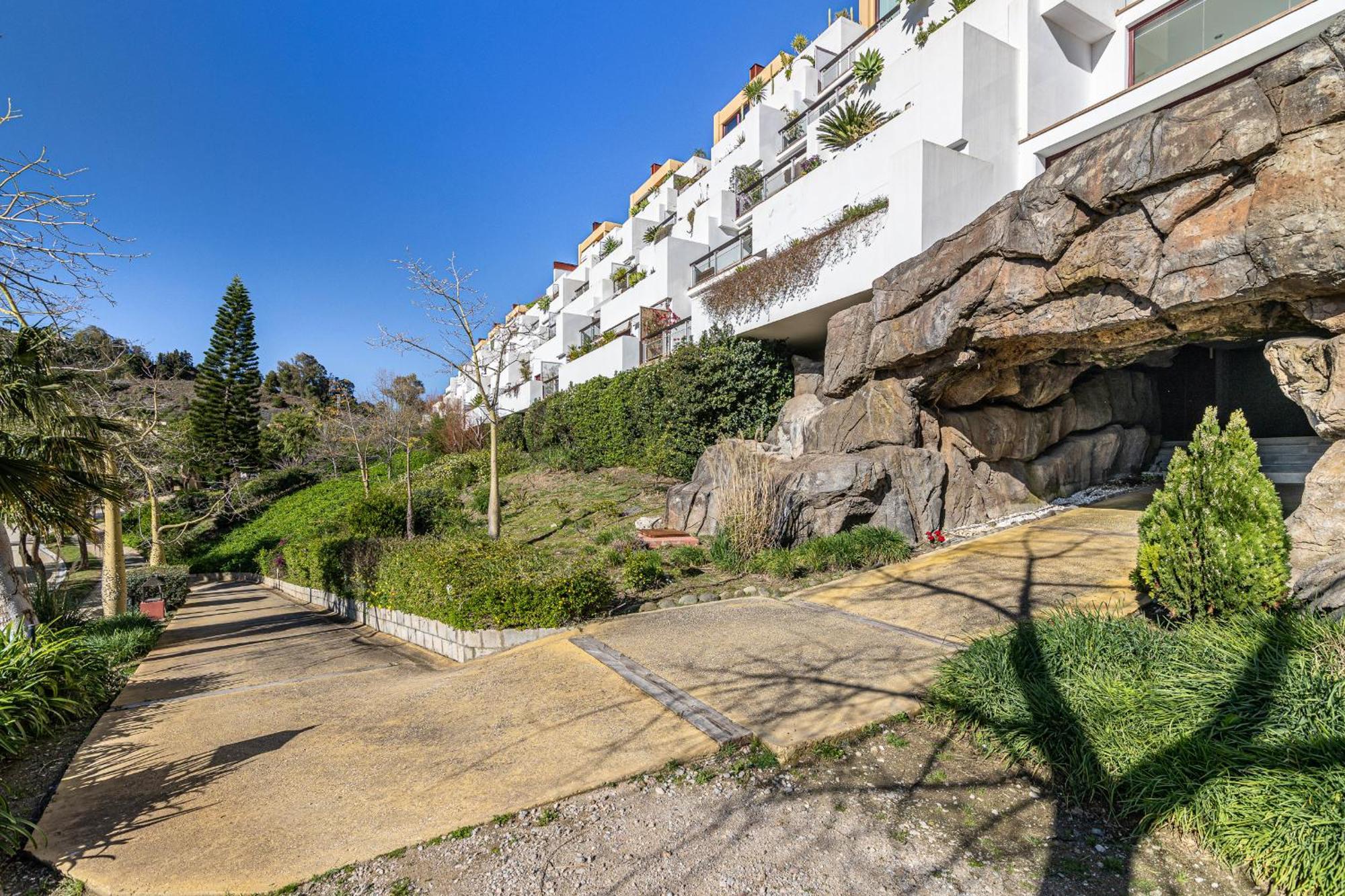 Rentitspain Apartamento Charming Gym, Jacuzzi Y Balcon Estepona Extérieur photo