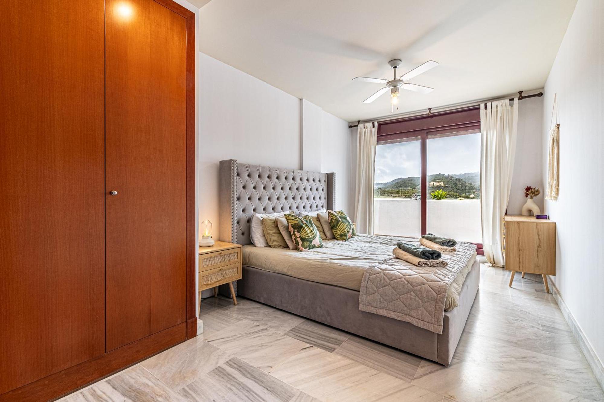 Rentitspain Apartamento Charming Gym, Jacuzzi Y Balcon Estepona Extérieur photo