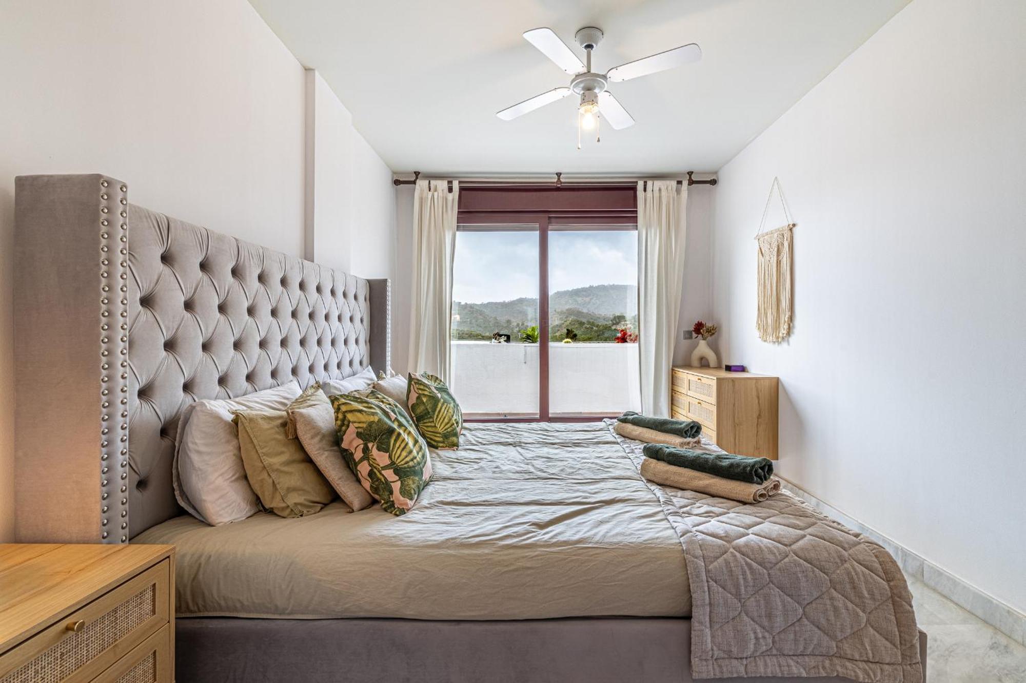 Rentitspain Apartamento Charming Gym, Jacuzzi Y Balcon Estepona Extérieur photo